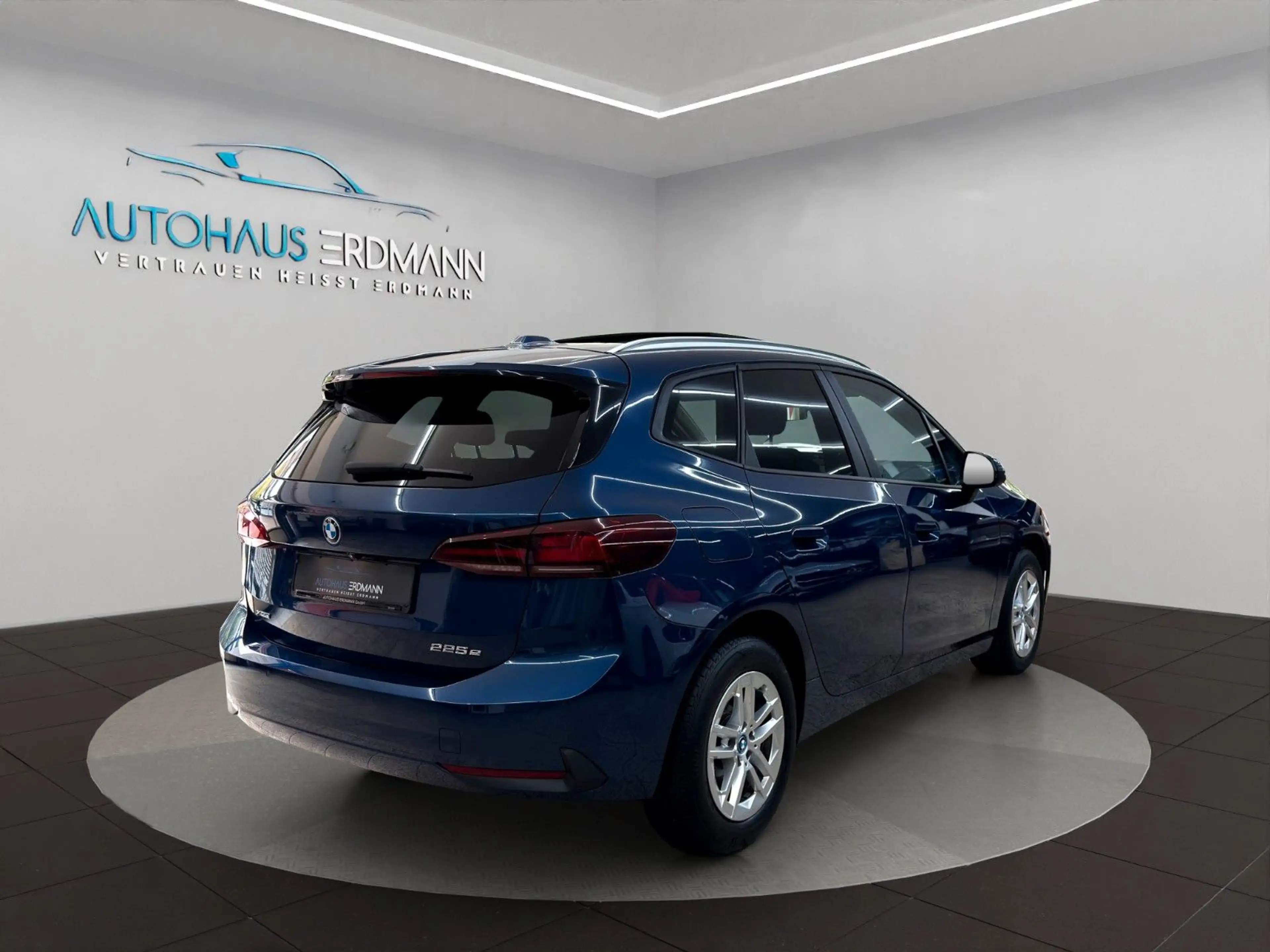BMW 225 225e xDrive Active Tourer*H&K*Pano*Massage*Leder — photo 5