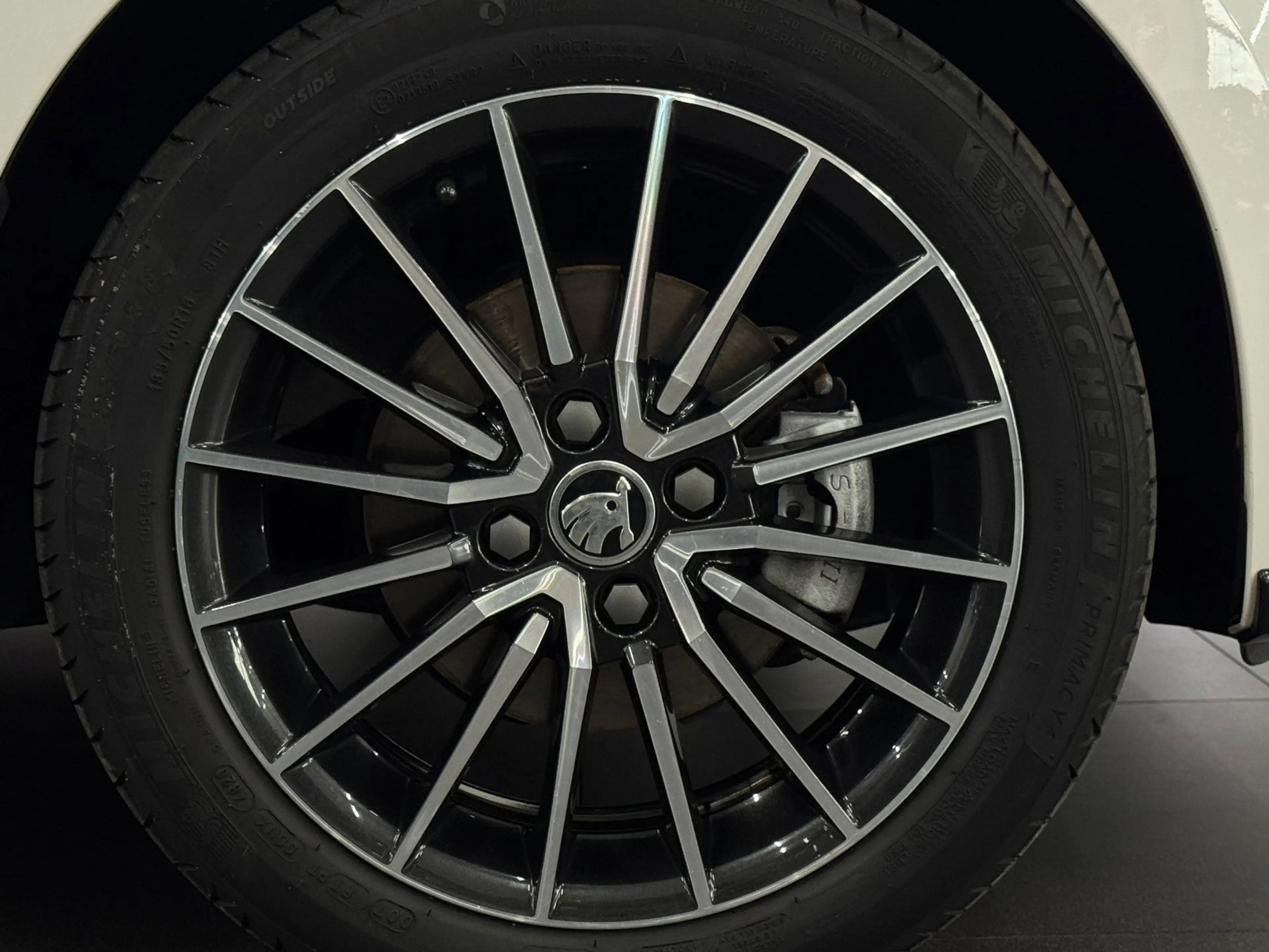Skoda Citigo Monte Carlo Aut. DAB/PDC/SHZ/1.HD/U-FREI! — photo 8