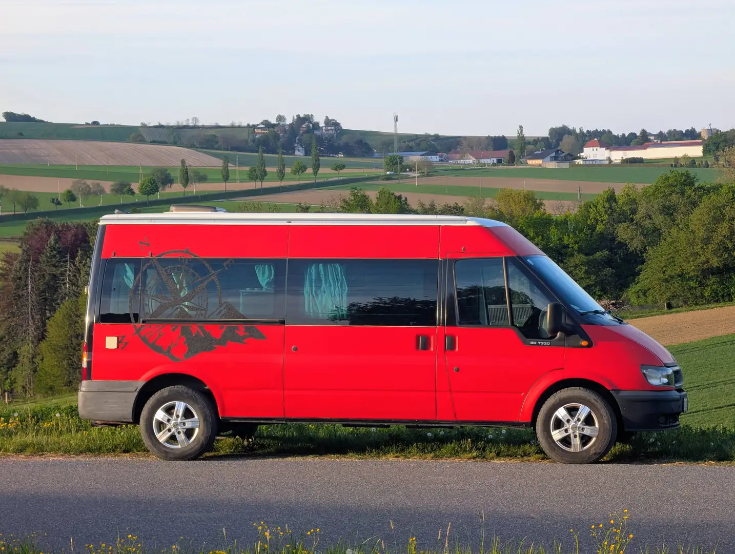 Ford Transit Campingausbau Rot - 2