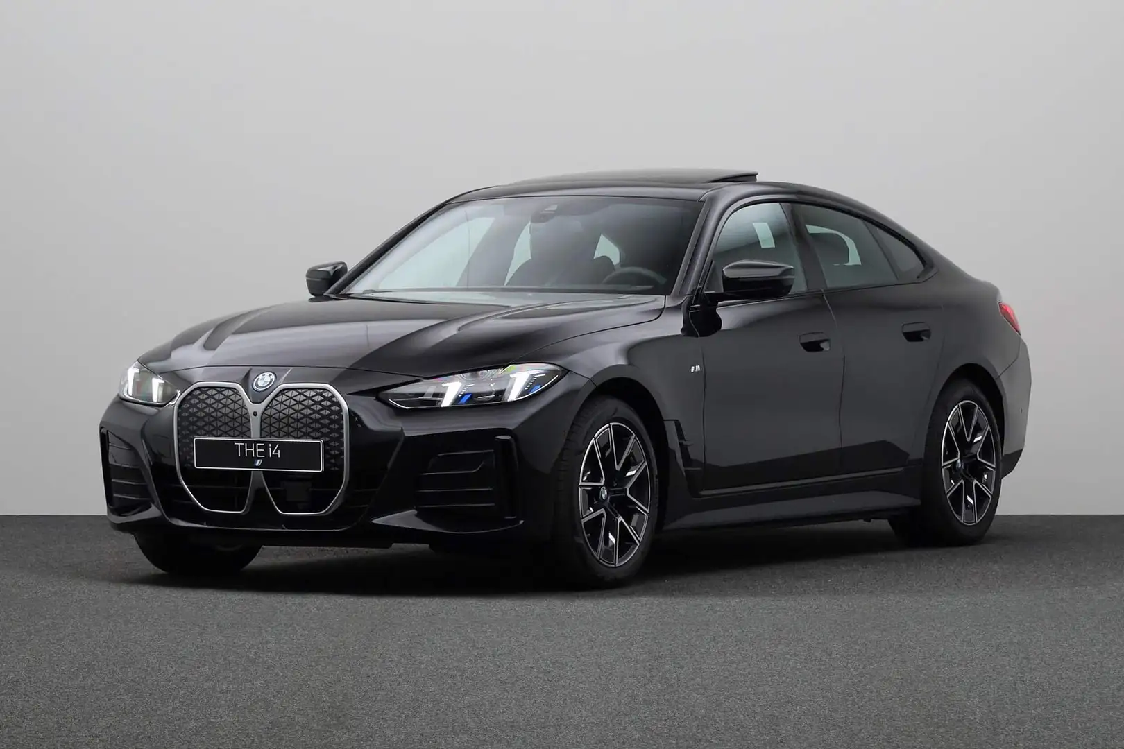 BMW i4 Noir - 1