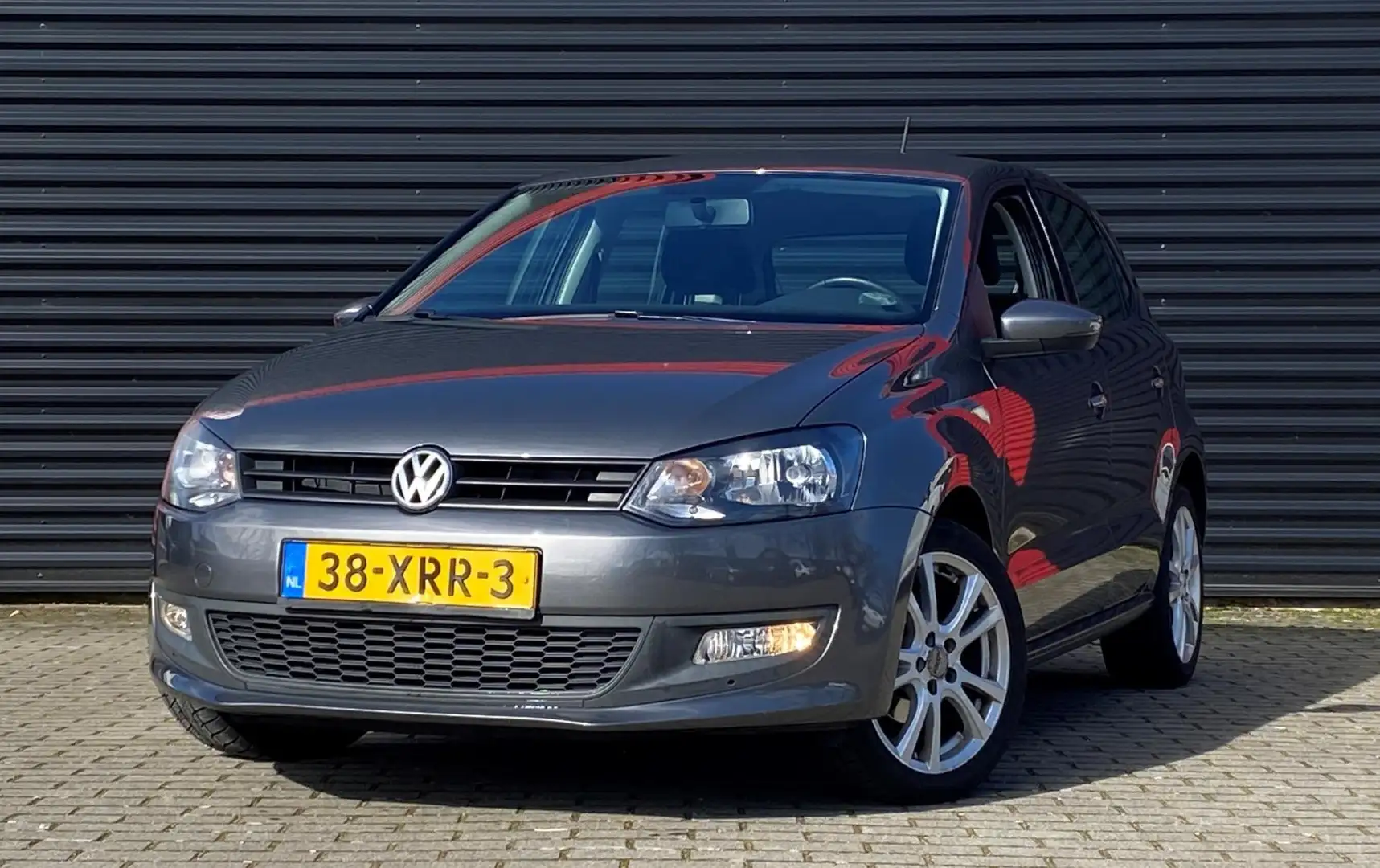 Volkswagen Polo 1.4-16V Comfortline | Automaat | Airconditioning | Gris - 1