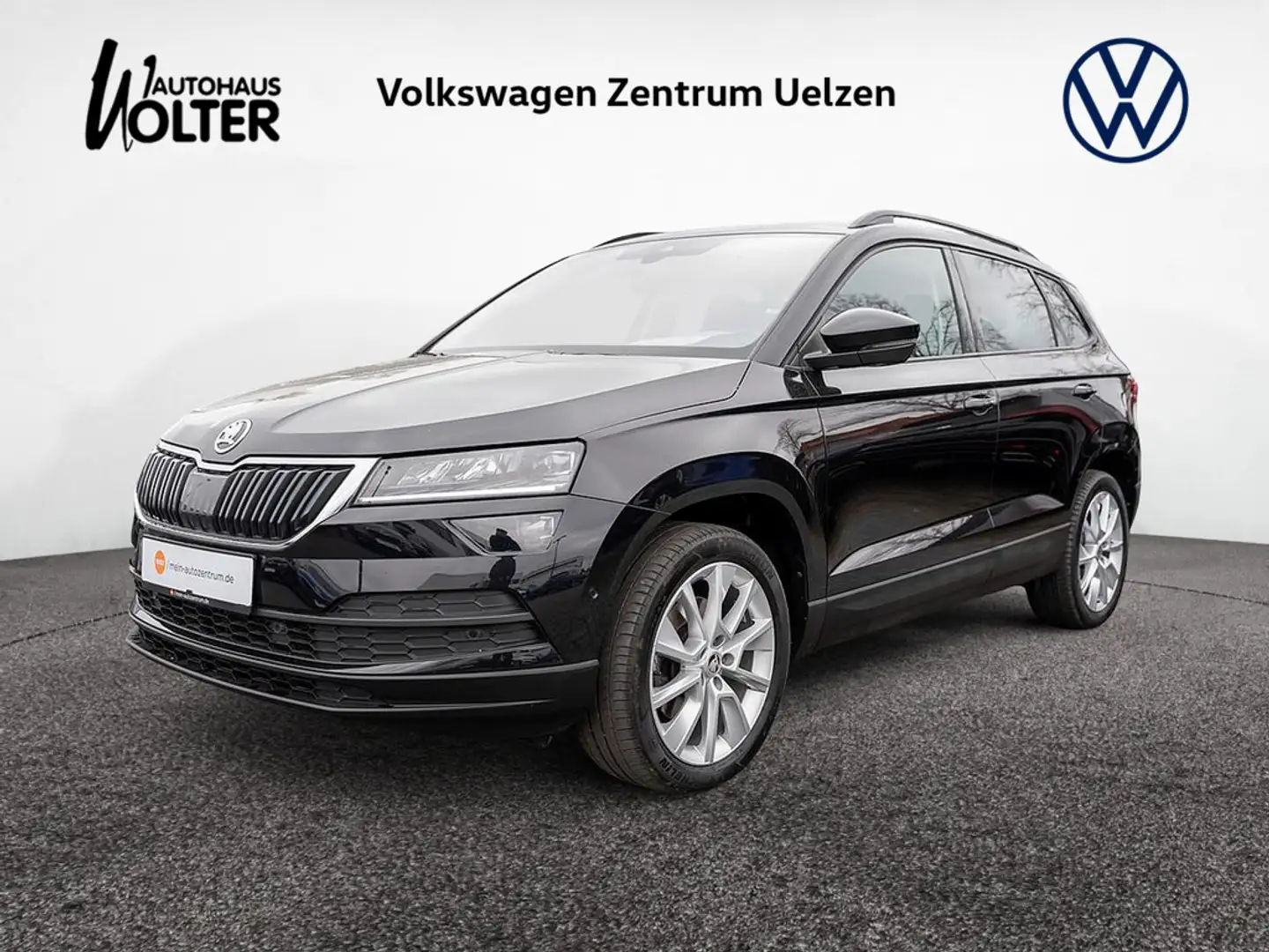 Skoda Karoq 1.5 TSI ACT Style DSG AHK PANO ACC KAME Schwarz - 1