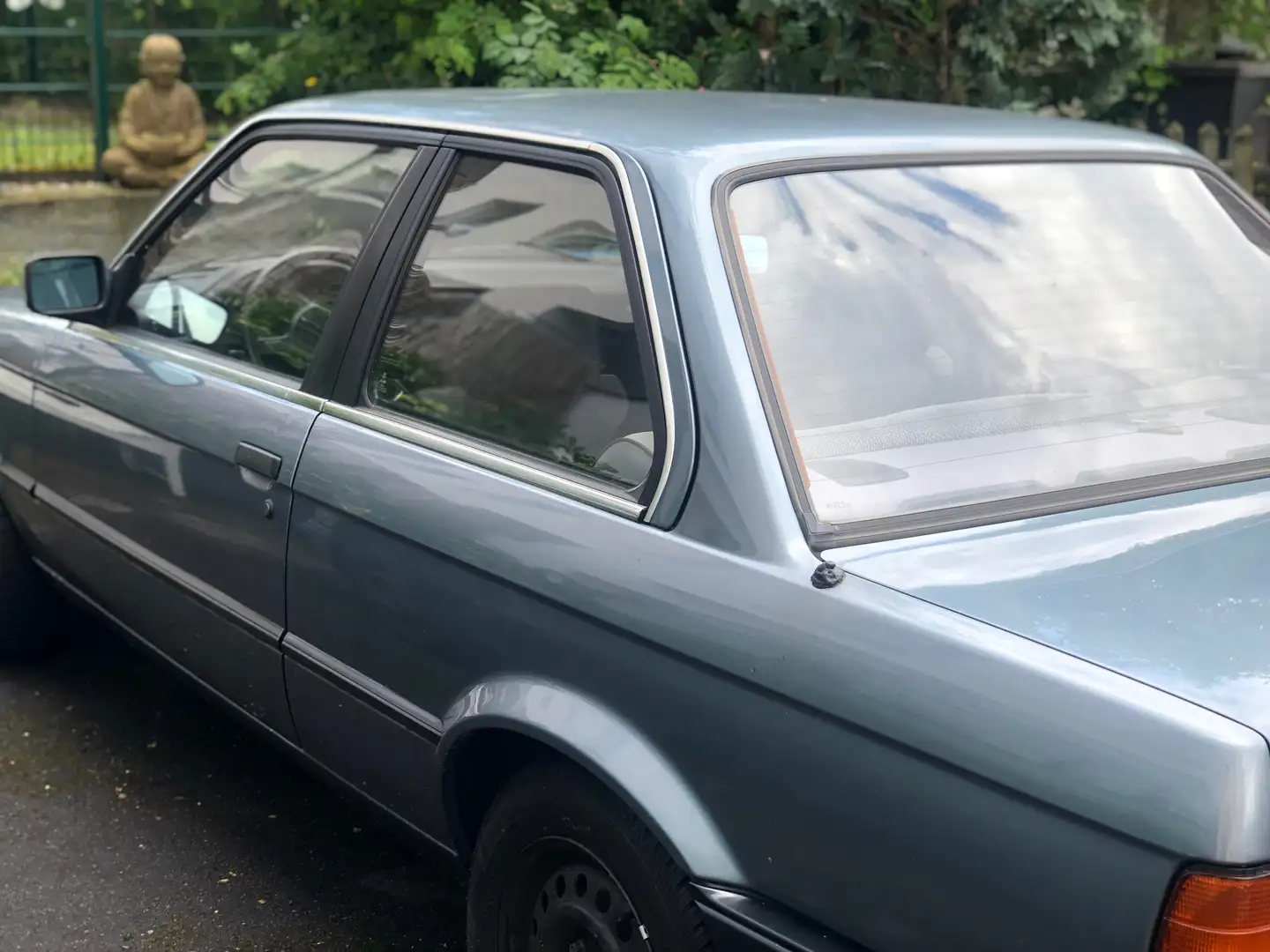 BMW 318 318i Bleu - 1