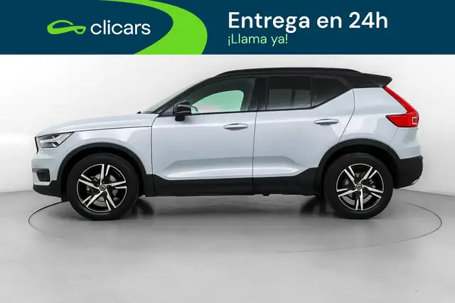 Volvo XC40 view 8