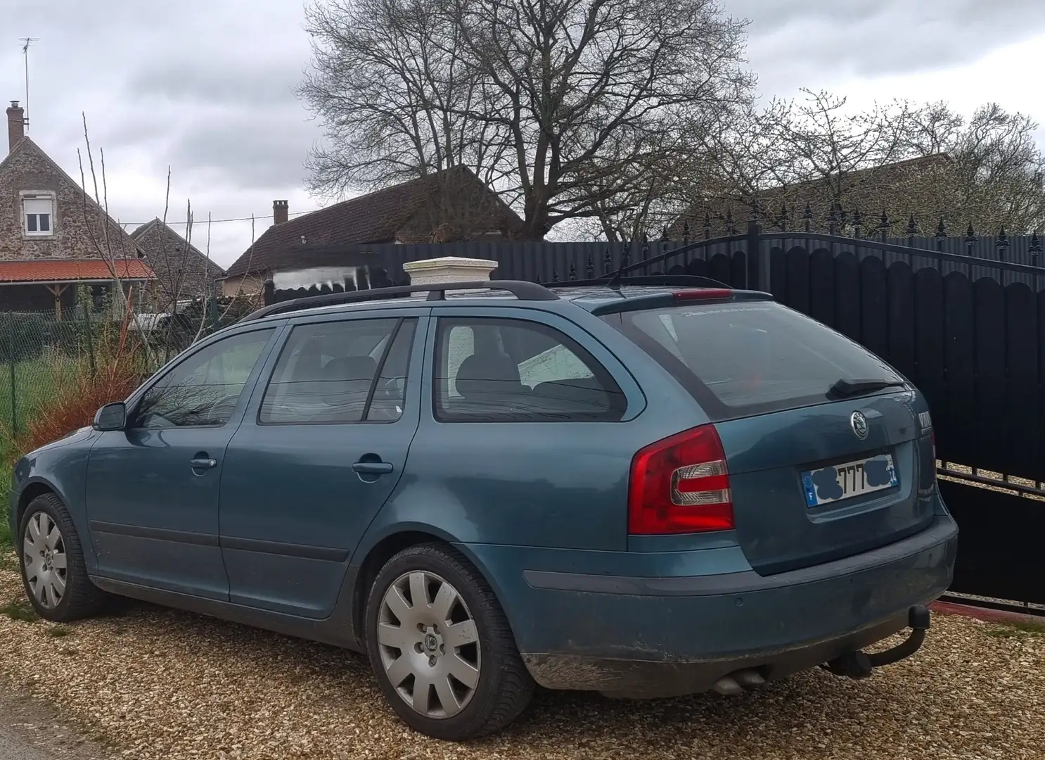 Skoda Octavia 2.0 TDI DSG Ambiente - 2