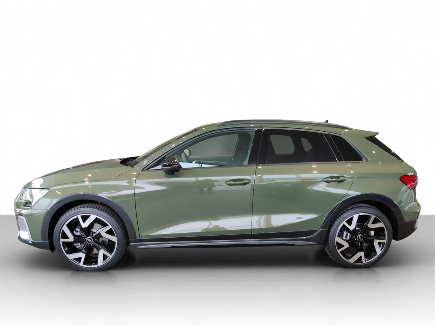 Audi A3 allstreet 35 TDI S tronic ACC, Matrix, Navi Grün - 2