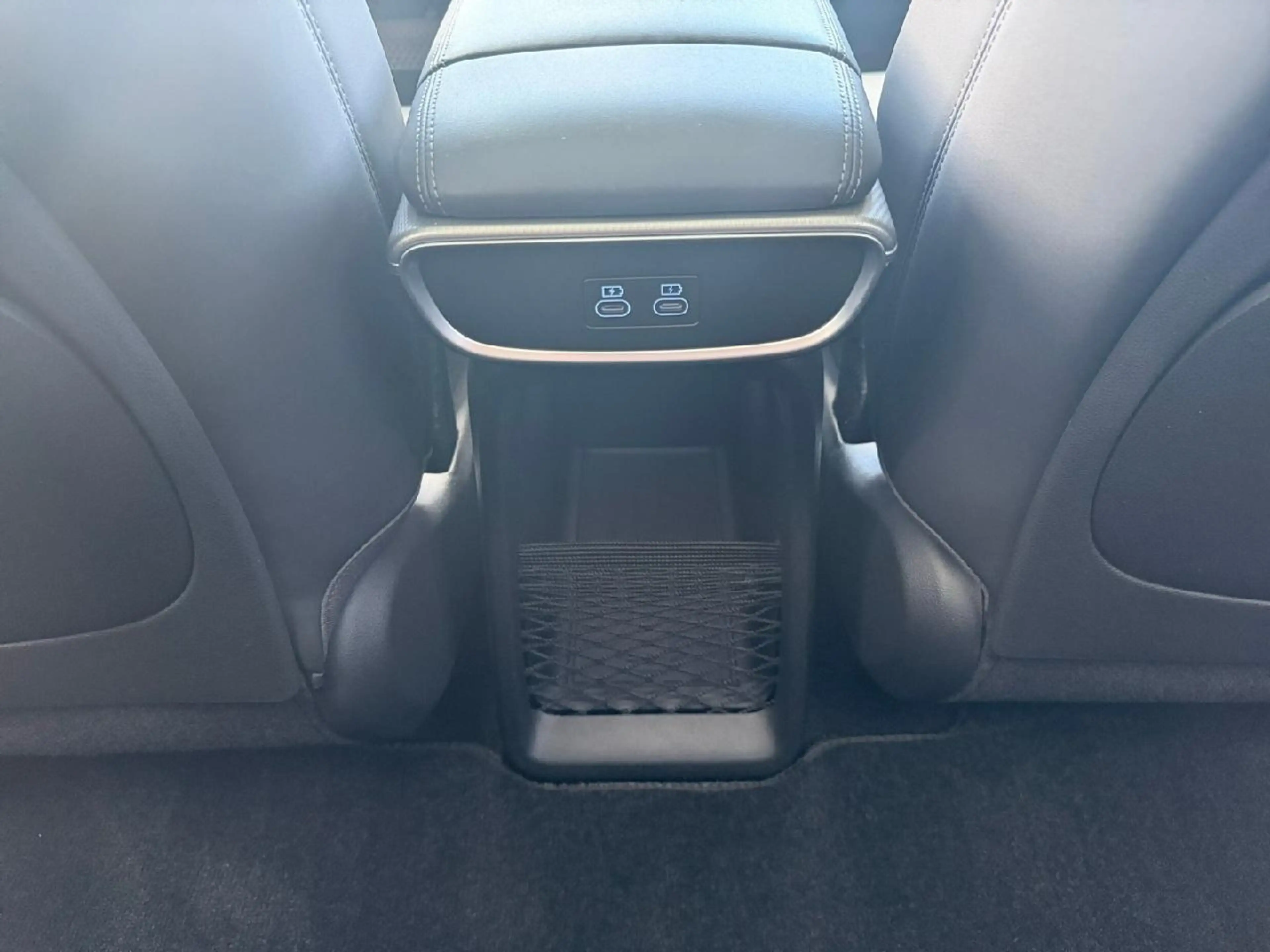 Genesis GV60 Sport Elektro 4WD — photo 9