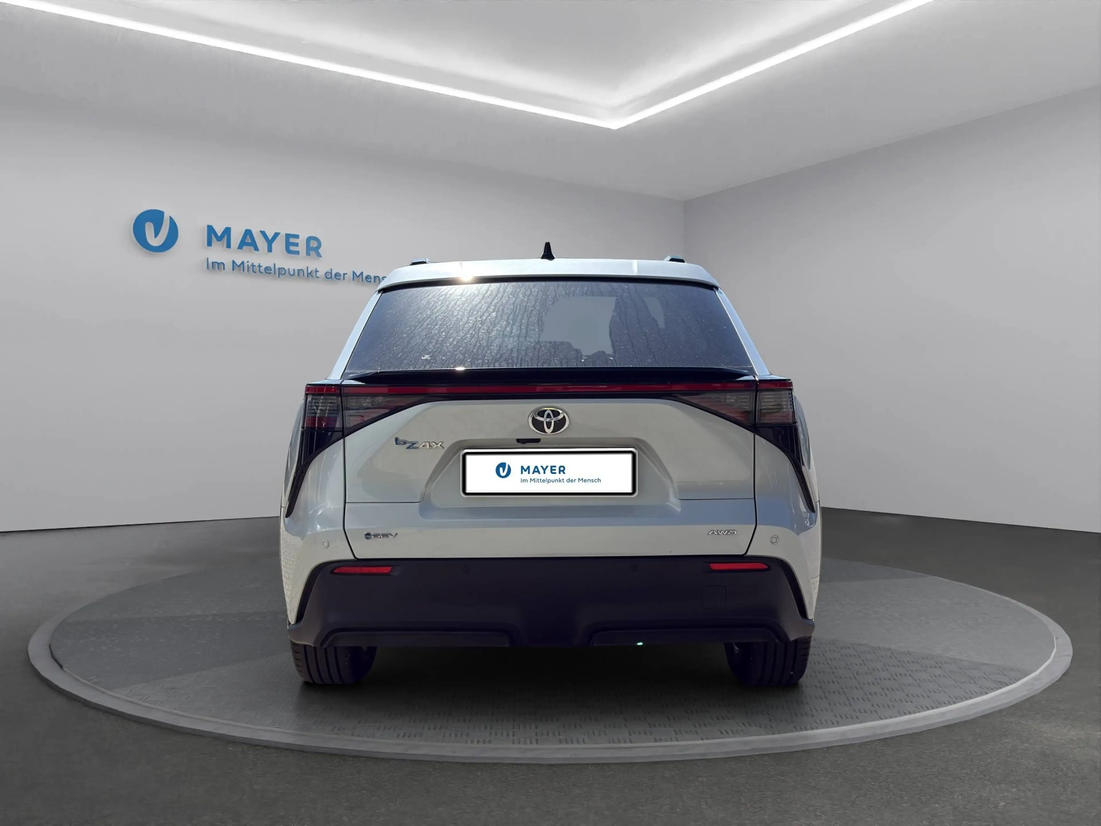 Toyota bZ4X AWD Active Drive — photo 7