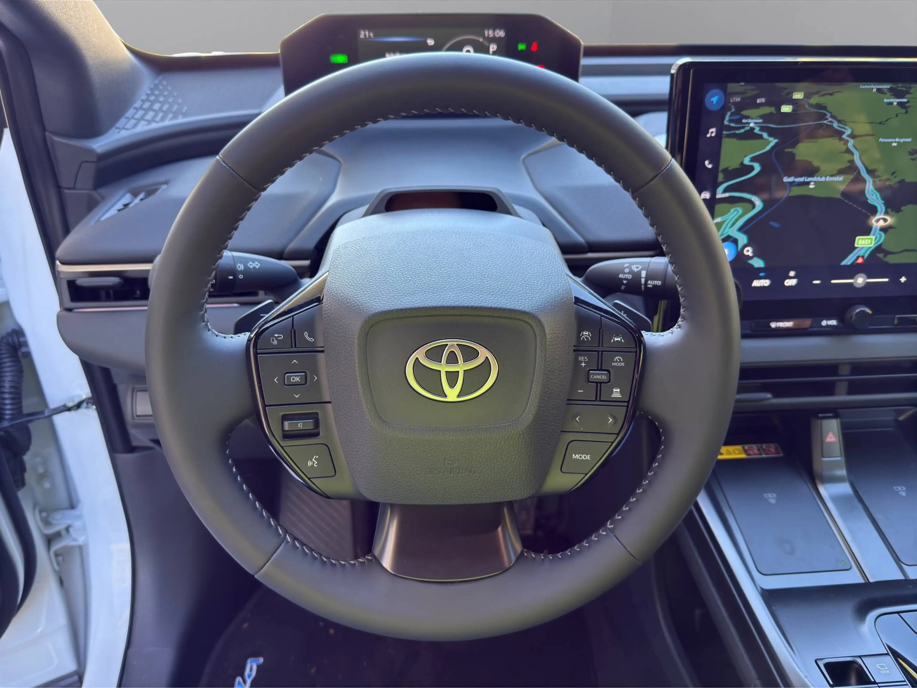 Toyota bZ4X AWD Active Drive — photo 13