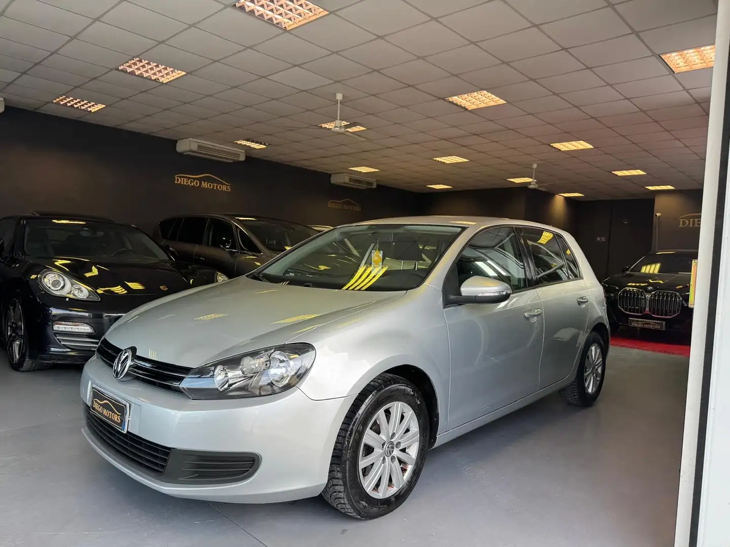 Volkswagen Golf 5p 1.6 tdi Sport Edition - 1