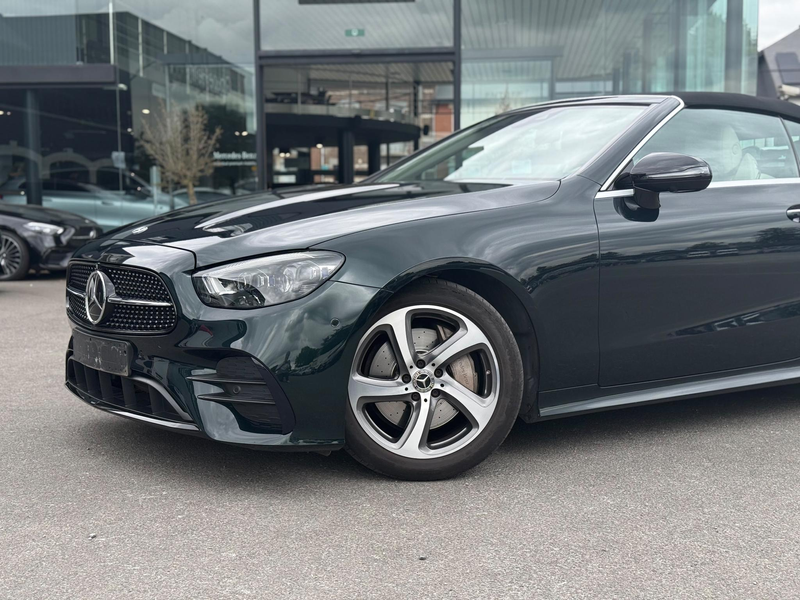 Mercedes-Benz E 200 Cabriolet E — photo 2