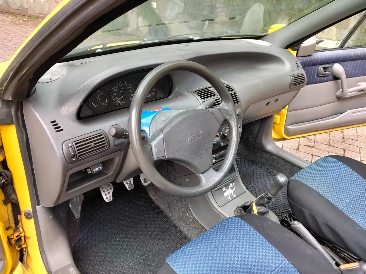 Fiat Punto Cabrio 1998, foto 4