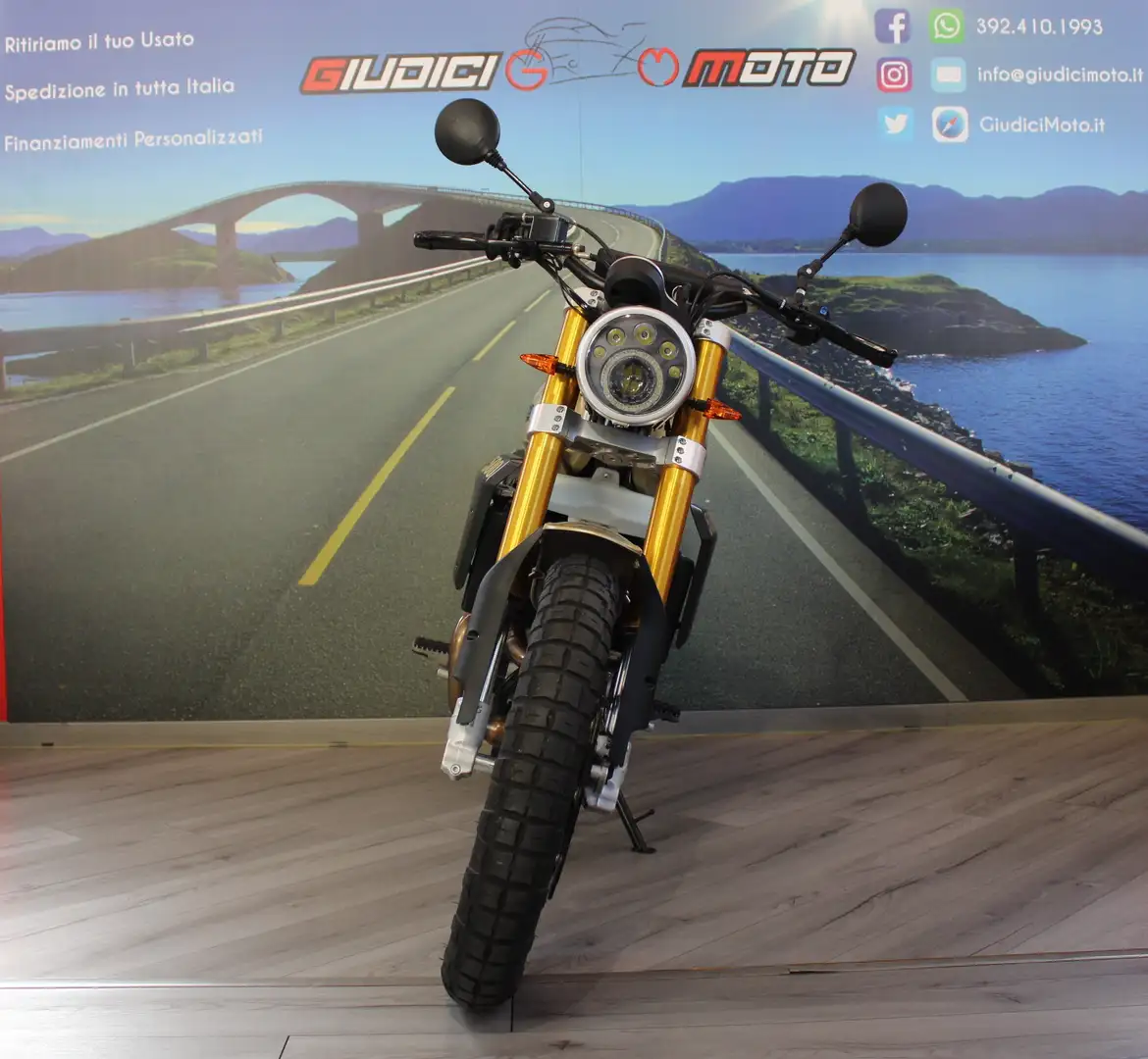 Fantic Caballero 500 SCRAMBLER DELUXE - 2023 - km 5372 Nero - 2