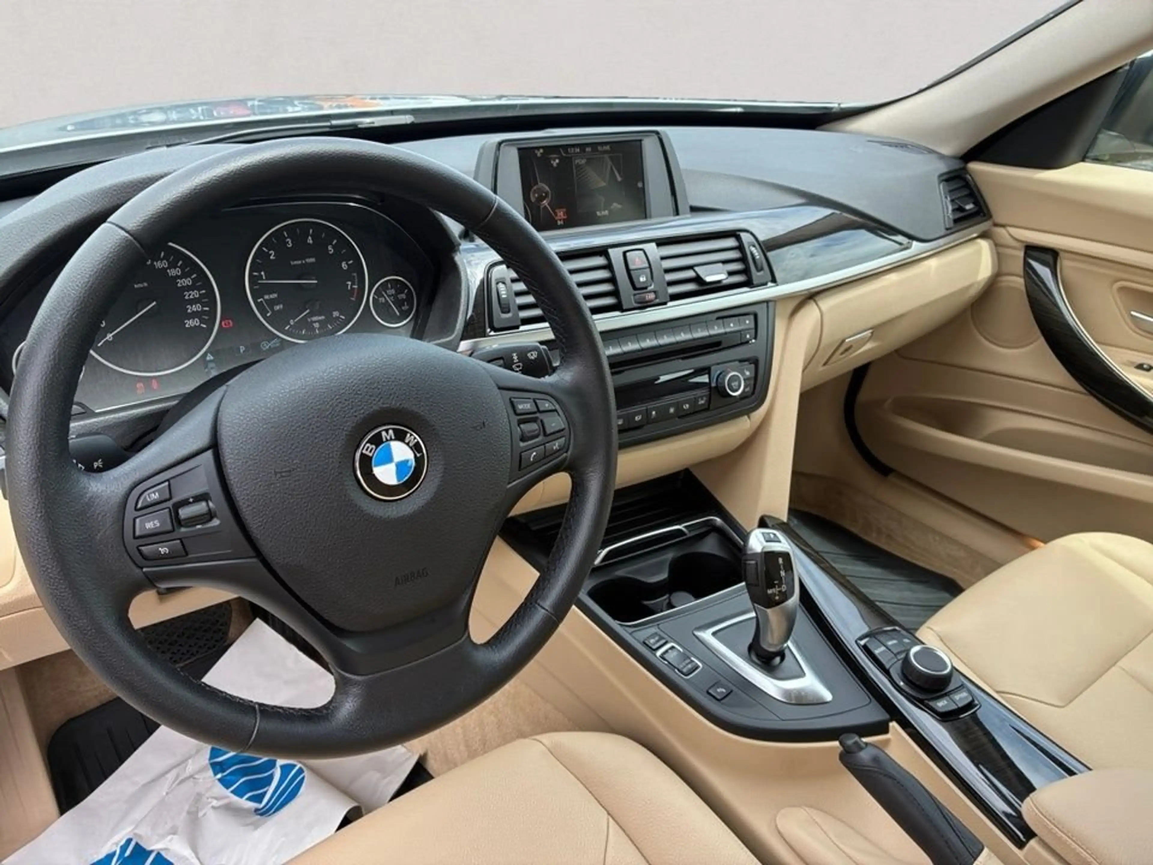 BMW 328 i Gran Turismo Advantage + 1.HAND — photo 8