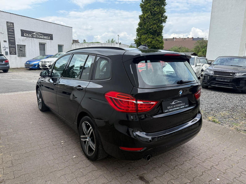 BMW 218 Sport Line Navi*Sitzheizung*AHK — photo 8