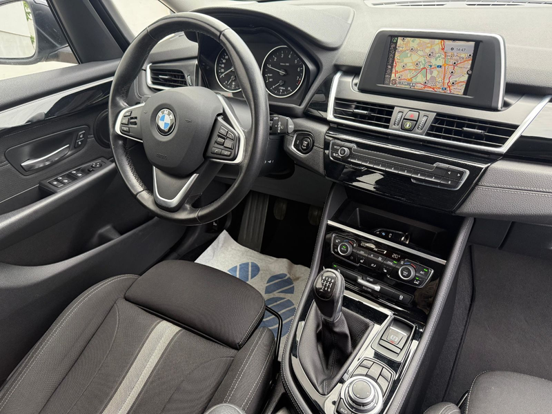 BMW 218 Sport Line Navi*Sitzheizung*AHK — photo 12