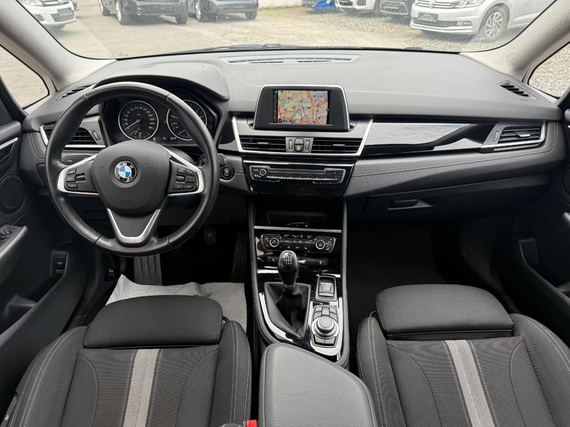 BMW 218 Sport Line Navi*Sitzheizung*AHK — photo 13