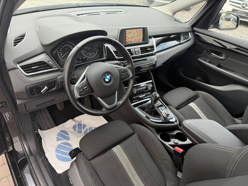 BMW 218 Sport Line Navi*Sitzheizung*AHK — photo 10