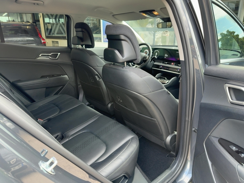 Kia Sportage 1.6 T-GDI Spirit DCT+NAVI+LED+H/K+GJR+360 KAMERA — photo 12
