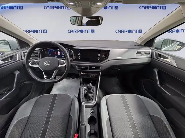 Volkswagen Polo view 12