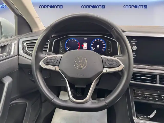 Volkswagen Polo view 14