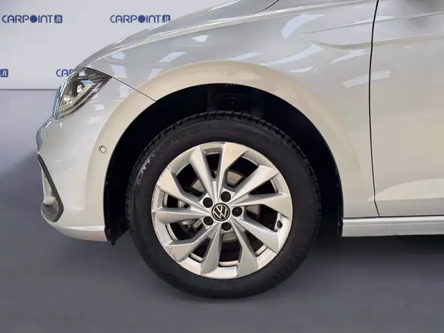 Volkswagen Polo view 16
