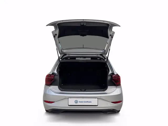Volkswagen Polo view 19