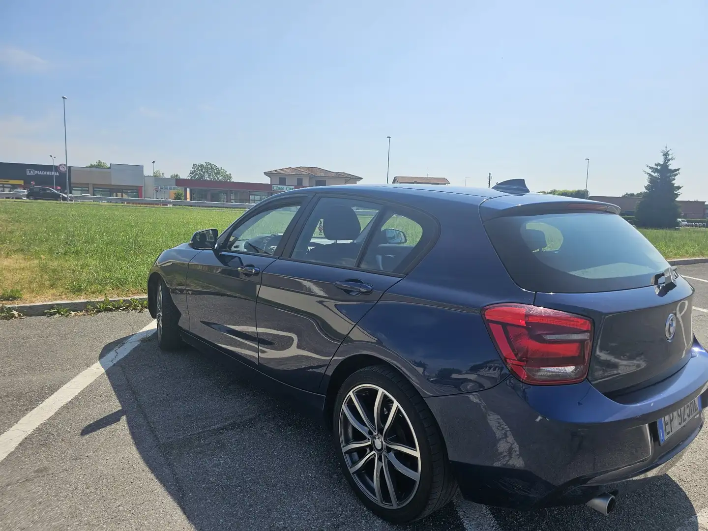 BMW 118 118d 5p Business - 2