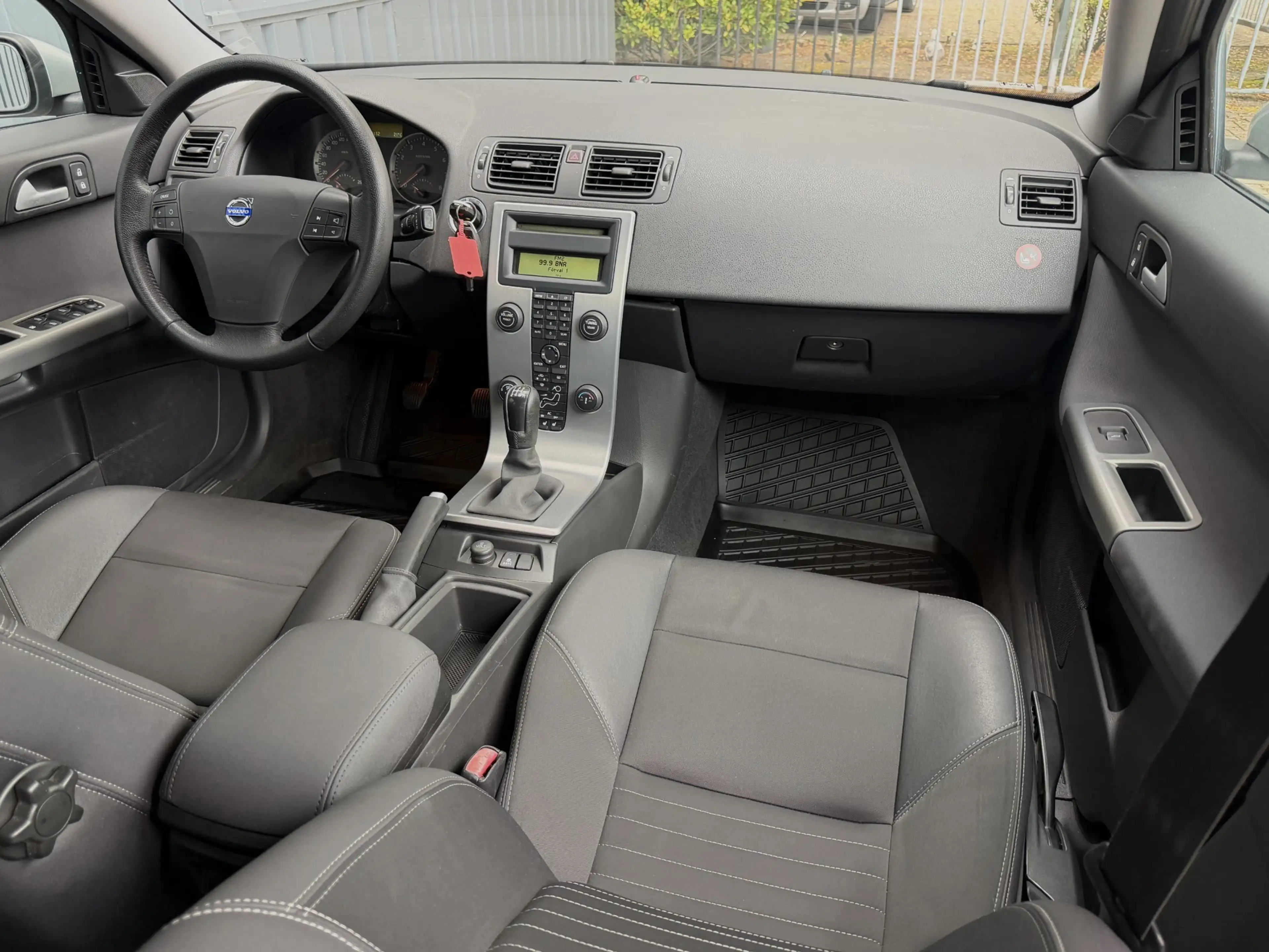 Volvo V50 2.5 T5 Momentum 1E EIG.!/DEALER OND.!/YOUNGTIMER!/ — photo 14