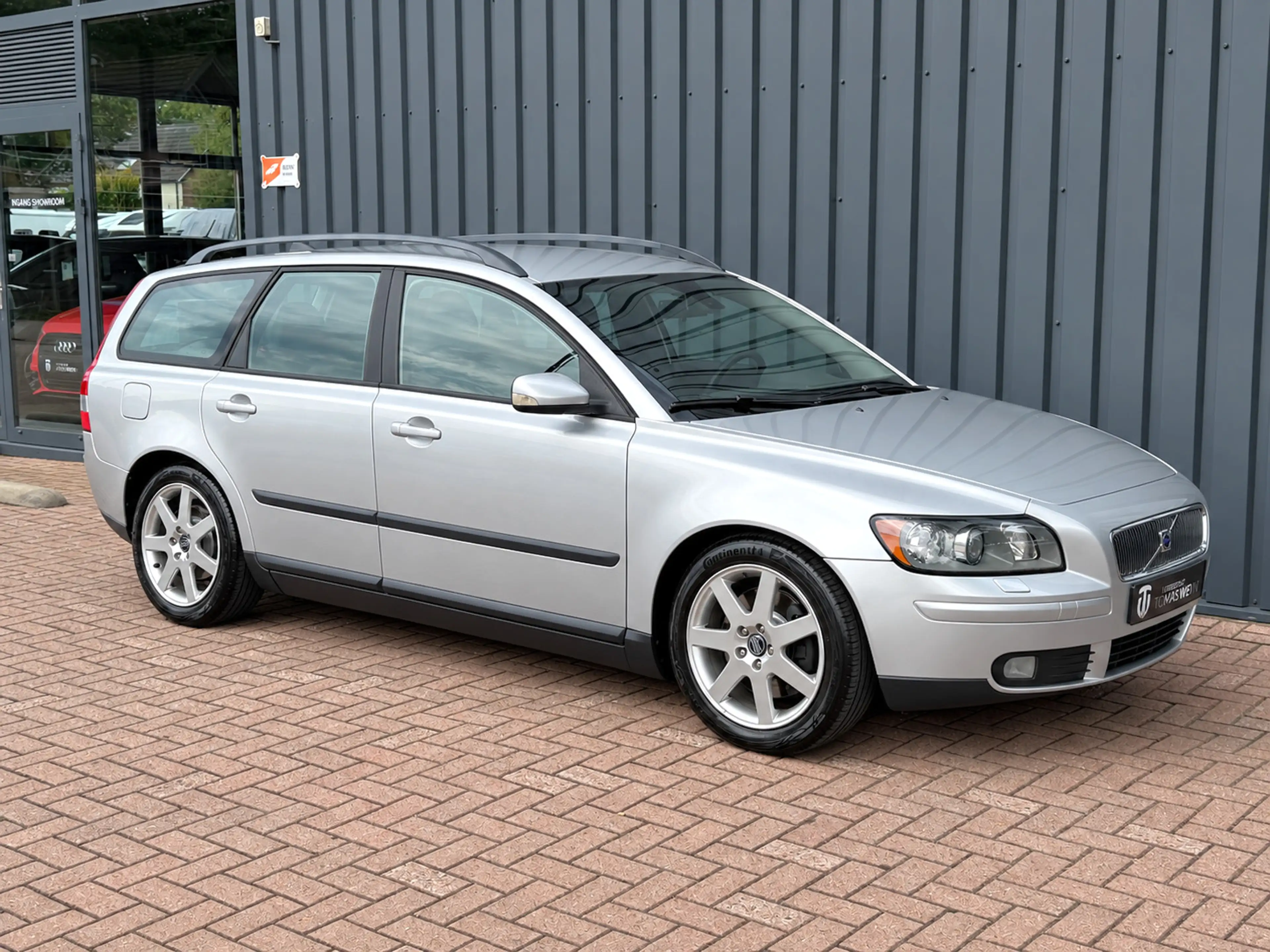 Volvo V50 2.5 T5 Momentum 1E EIG.!/DEALER OND.!/YOUNGTIMER!/ — photo 2
