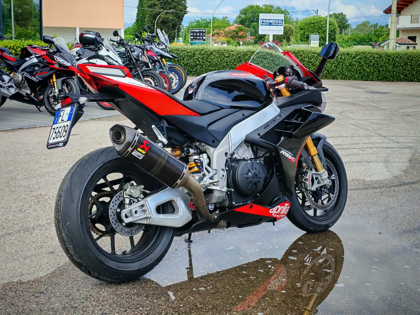Aprilia RSV4 sbk-09 Nero - 2