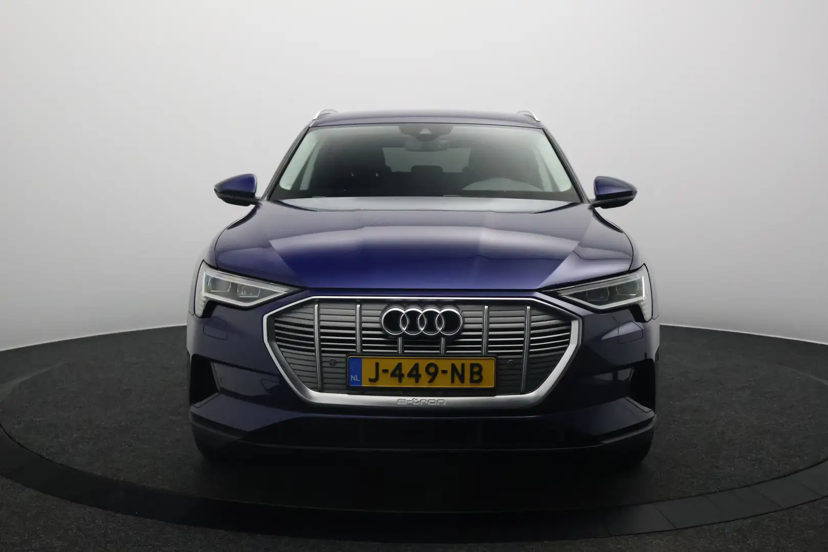 Audi e-tron 50 quattro edition 71 kWh SOH 92.6% | Luchtvering Blauw - 2