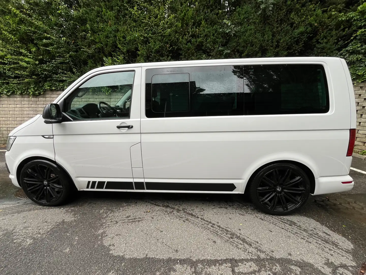 Volkswagen T6 Multivan Multivan Trendline 2,0 TDI 4Motion BMT Trendline Weiß - 2