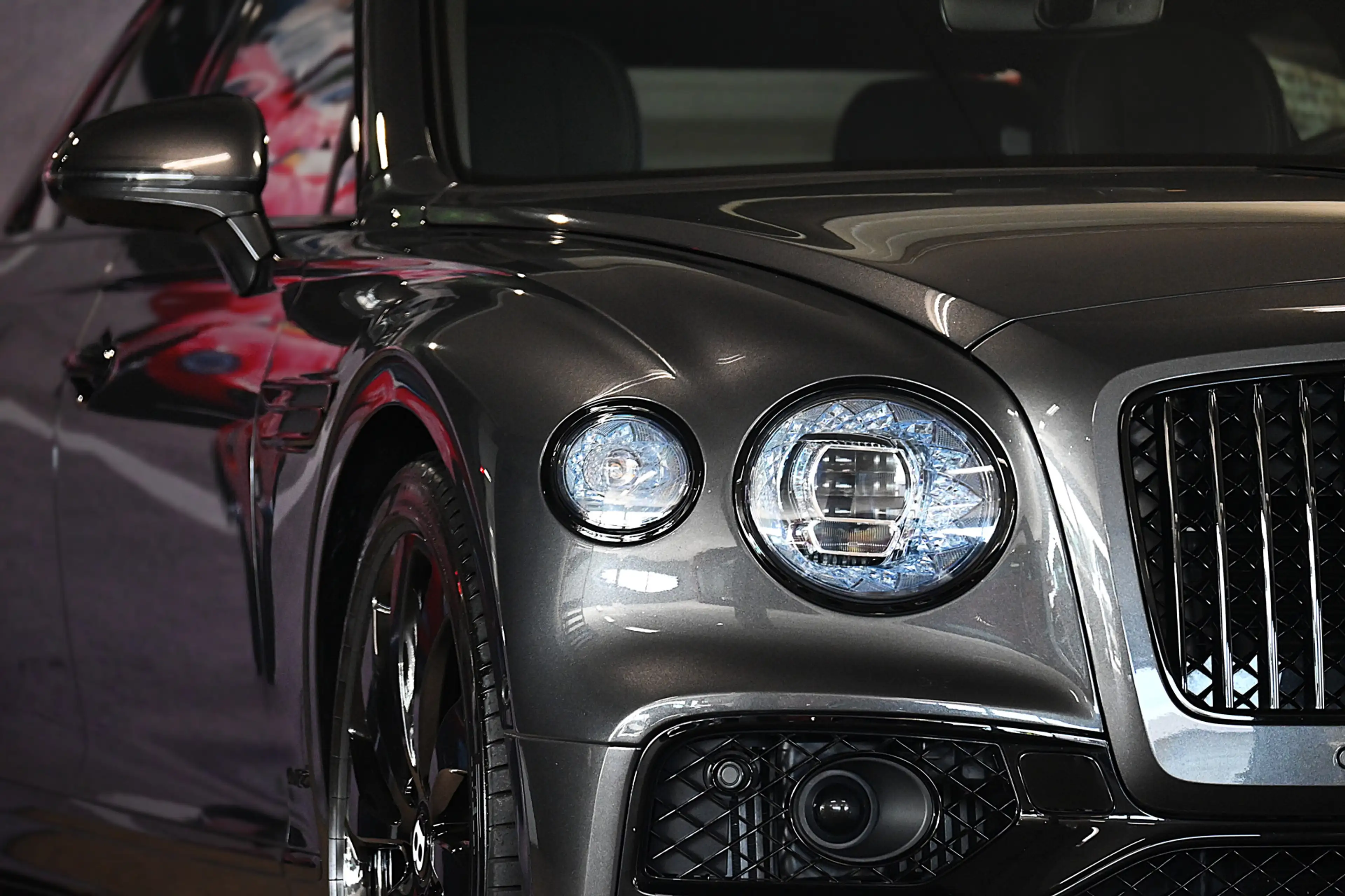 Bentley Flying Spur 6.0 W12 — photo 7