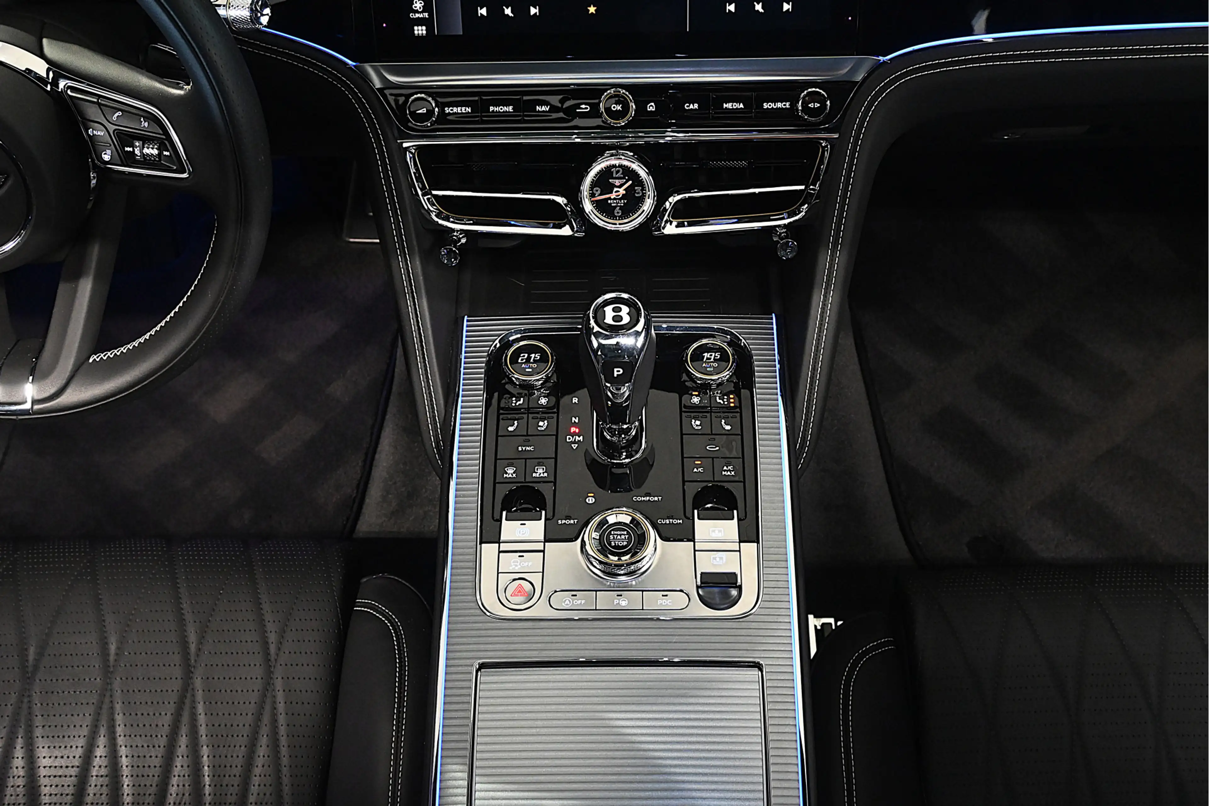 Bentley Flying Spur 6.0 W12 — photo 27
