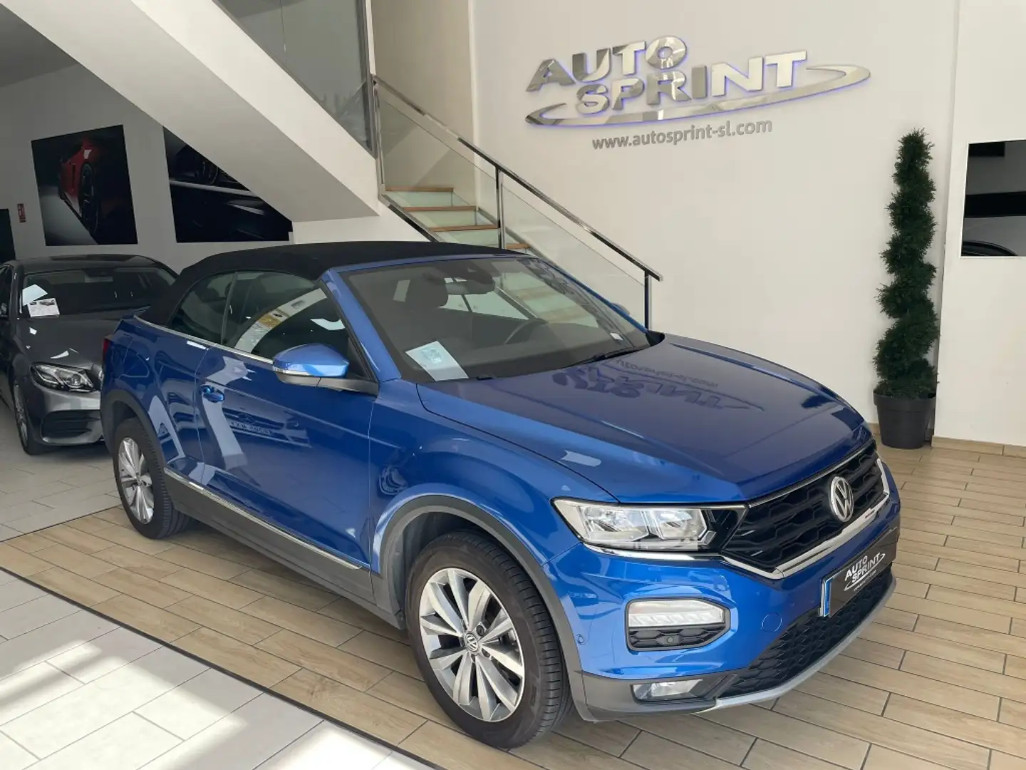 Volkswagen T-Roc Cabrio 1.5 TSI Style DSG7 Blu/Azzurro - 2