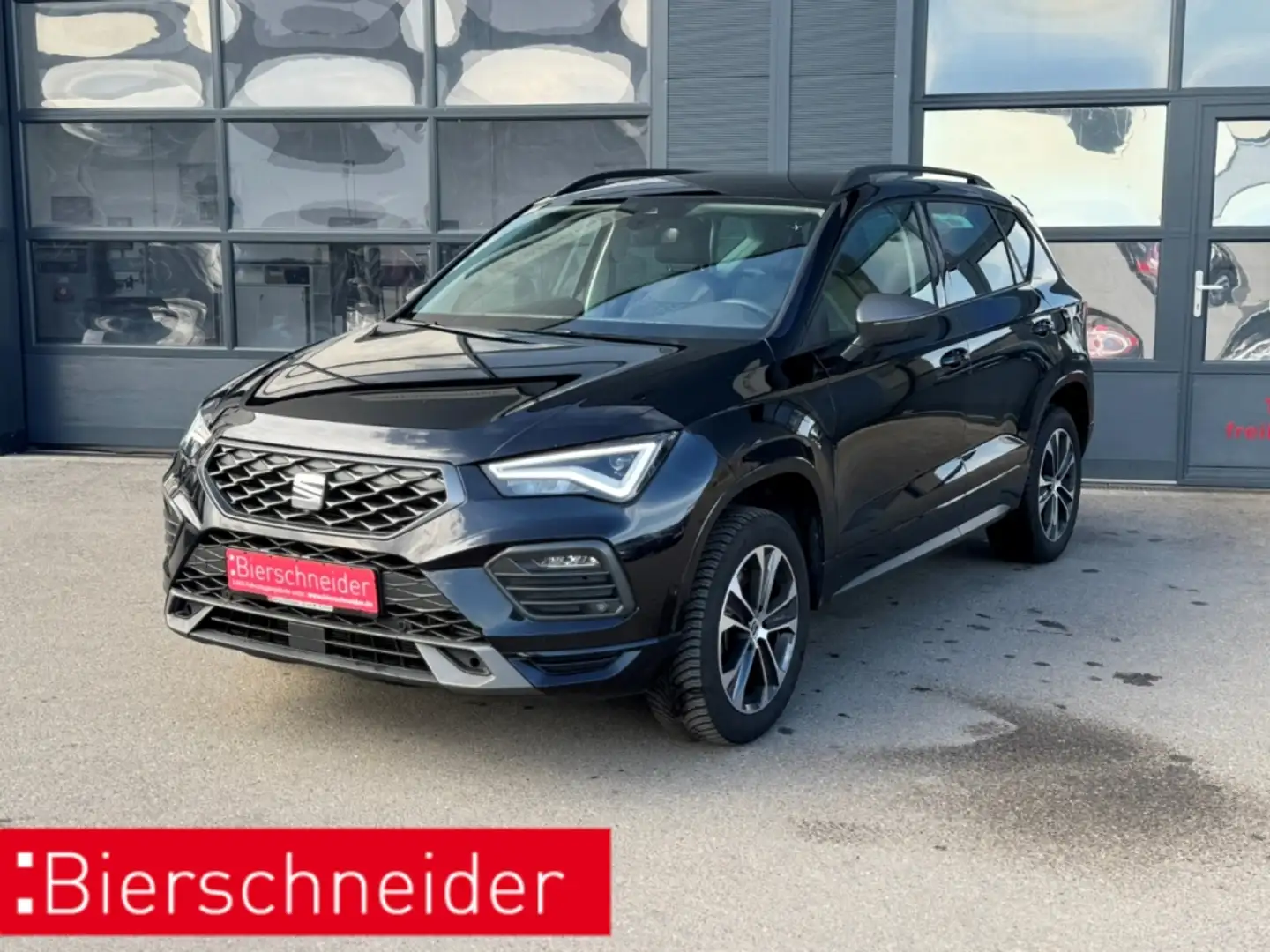 SEAT Ateca 2.0 TDI DSG FR LED NAVI AHK ACC SIDEASS SHZ Schwarz - 1