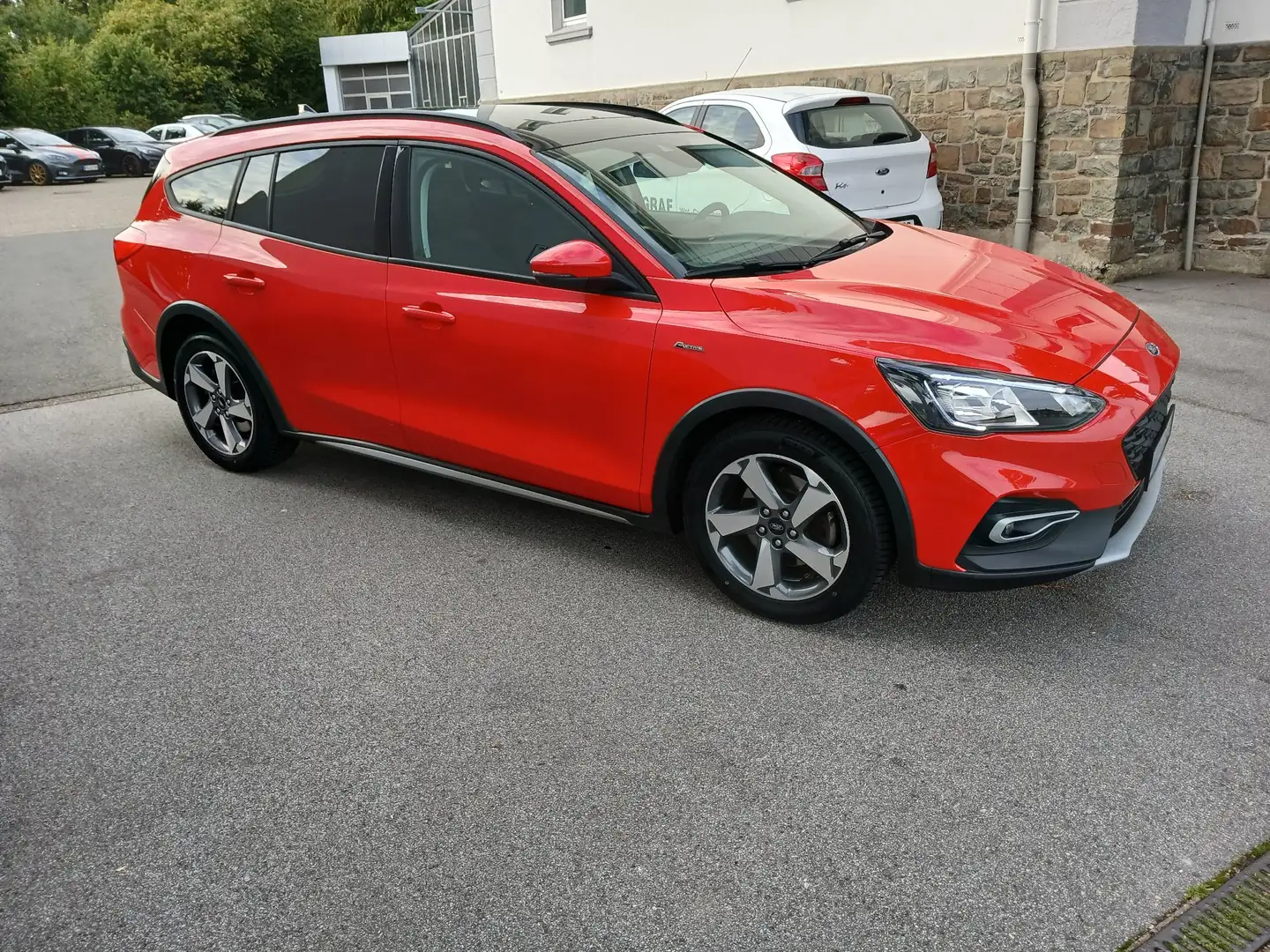 Ford Focus Active Rot - 2