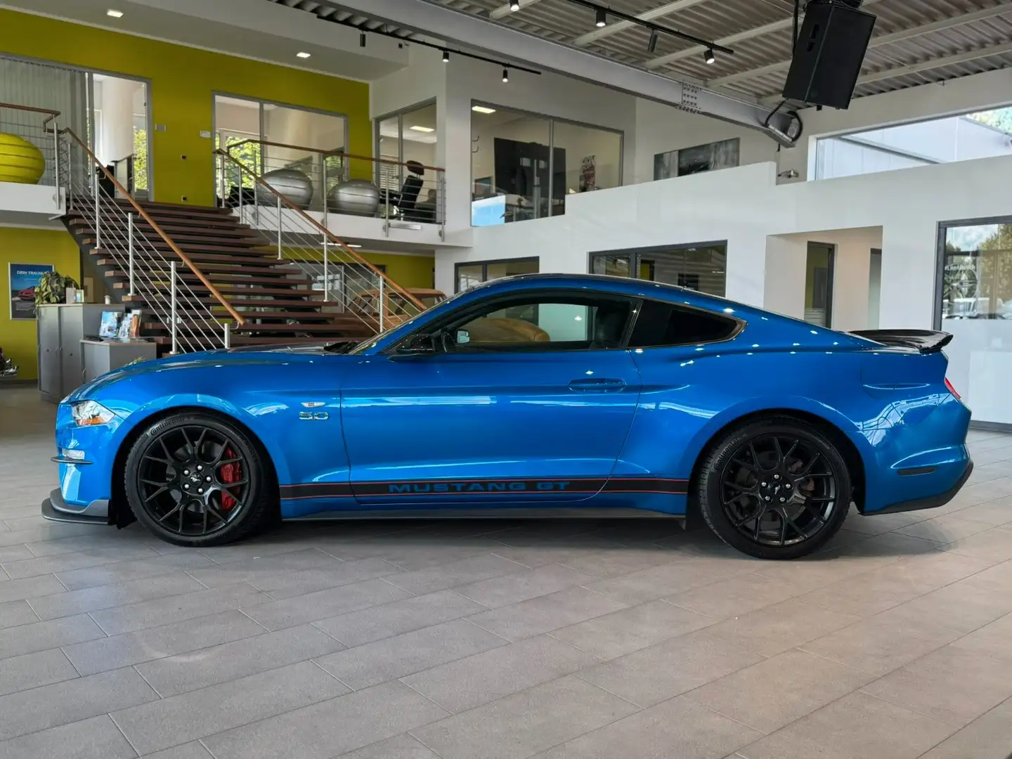 Ford Mustang GT Kamera*Sitzbelüftung*Carbon* Blue - 2