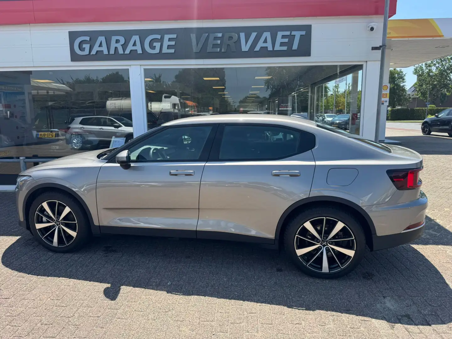 Polestar 2 Long Range Single Motor 78 kWh Grijs - 1