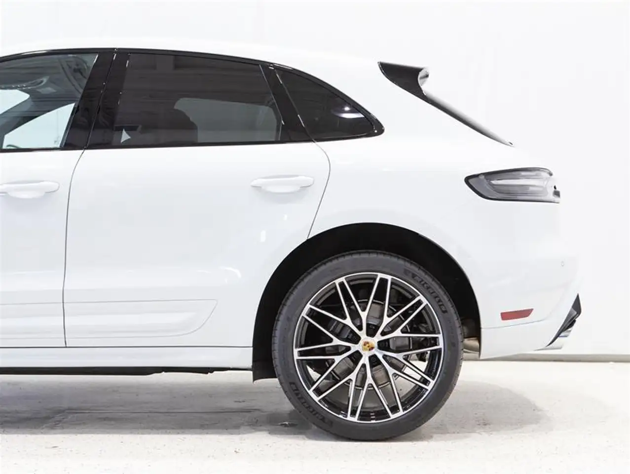 Porsche Macan снимка Porsche Macan