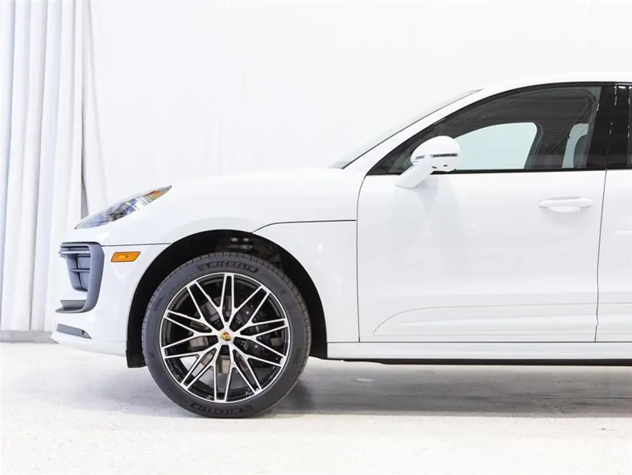Porsche Macan снимка Porsche Macan