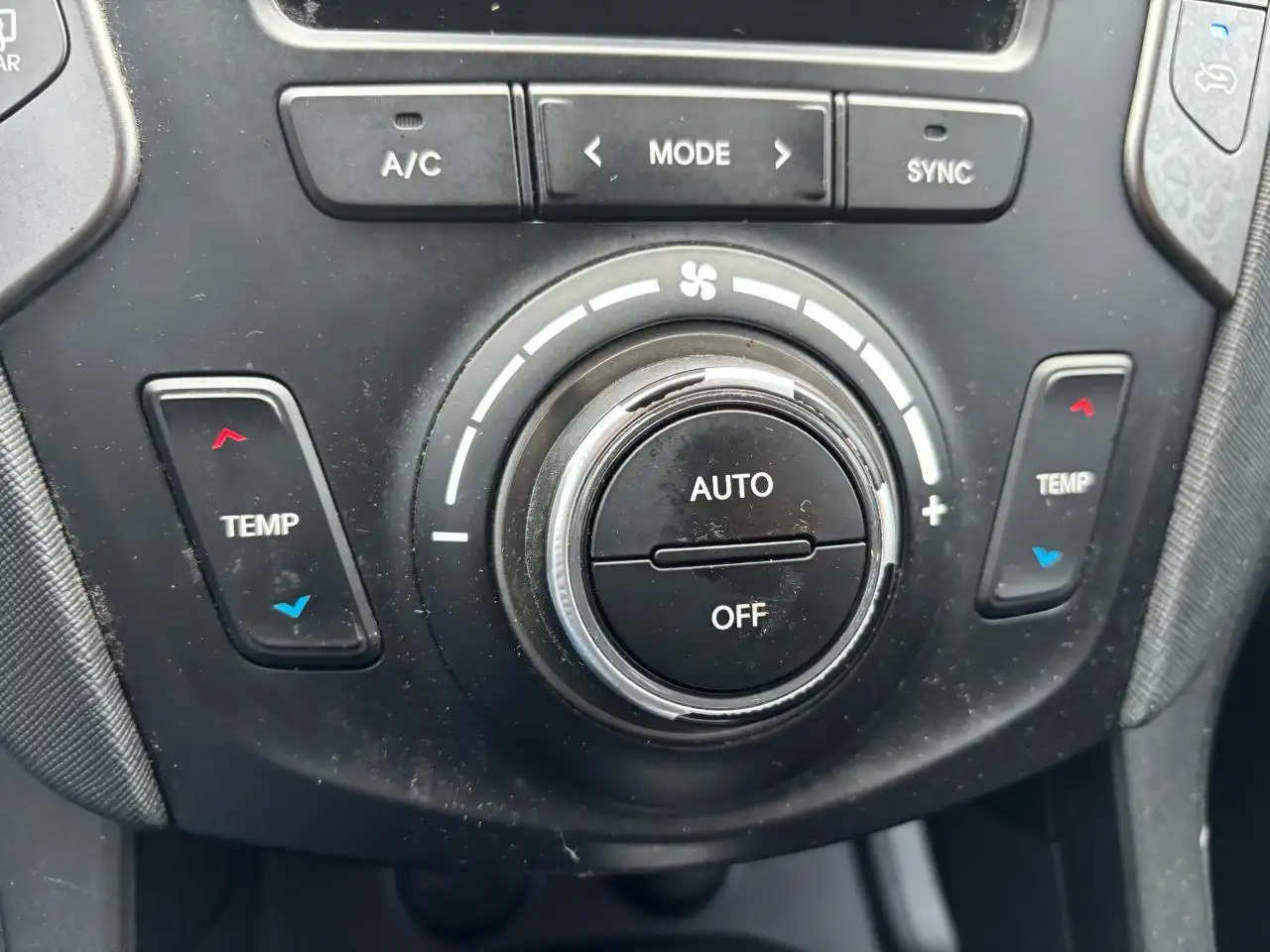 Hyundai SANTA FE снимка Hyundai SANTA FE