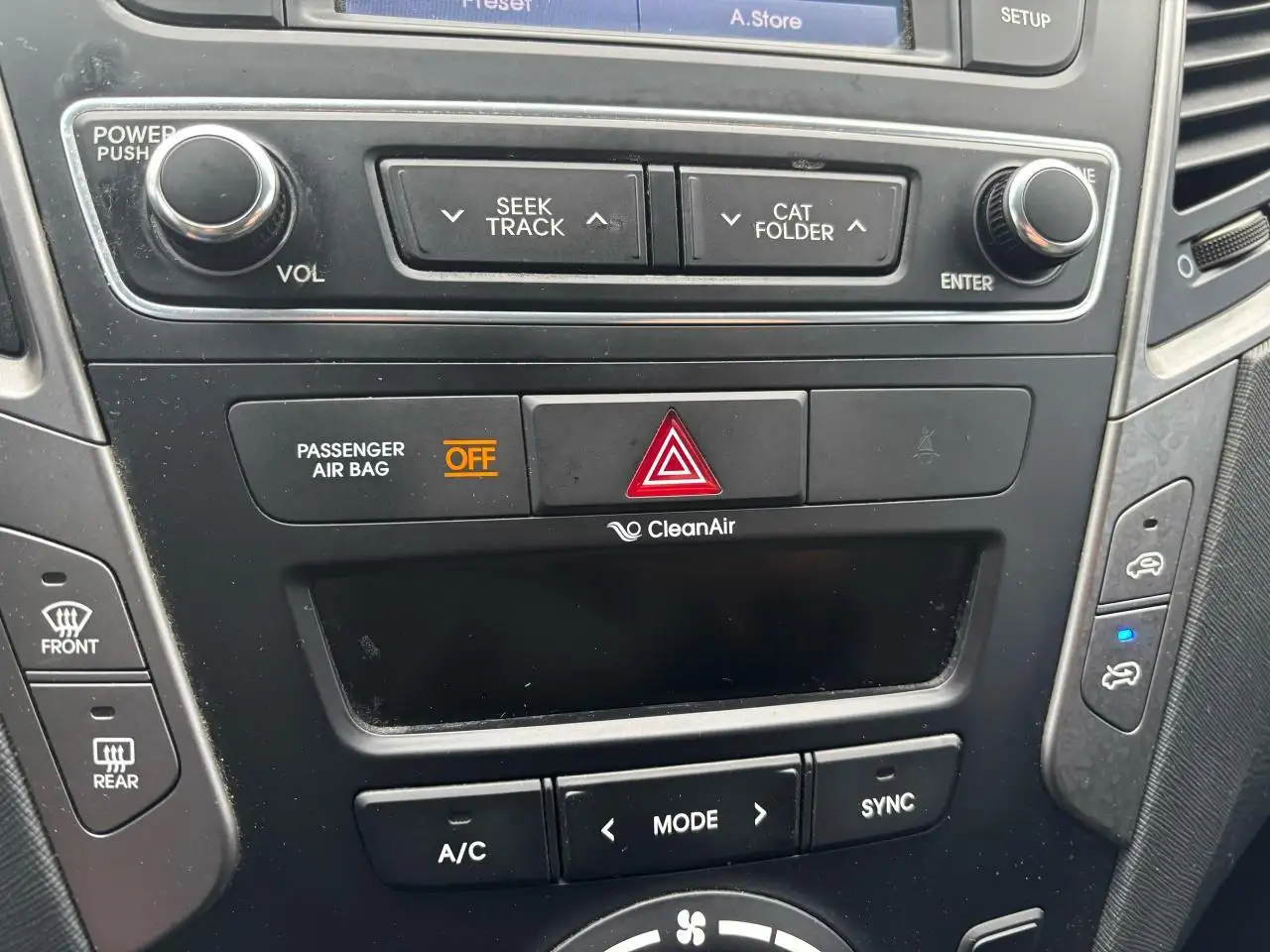 Hyundai SANTA FE снимка Hyundai SANTA FE