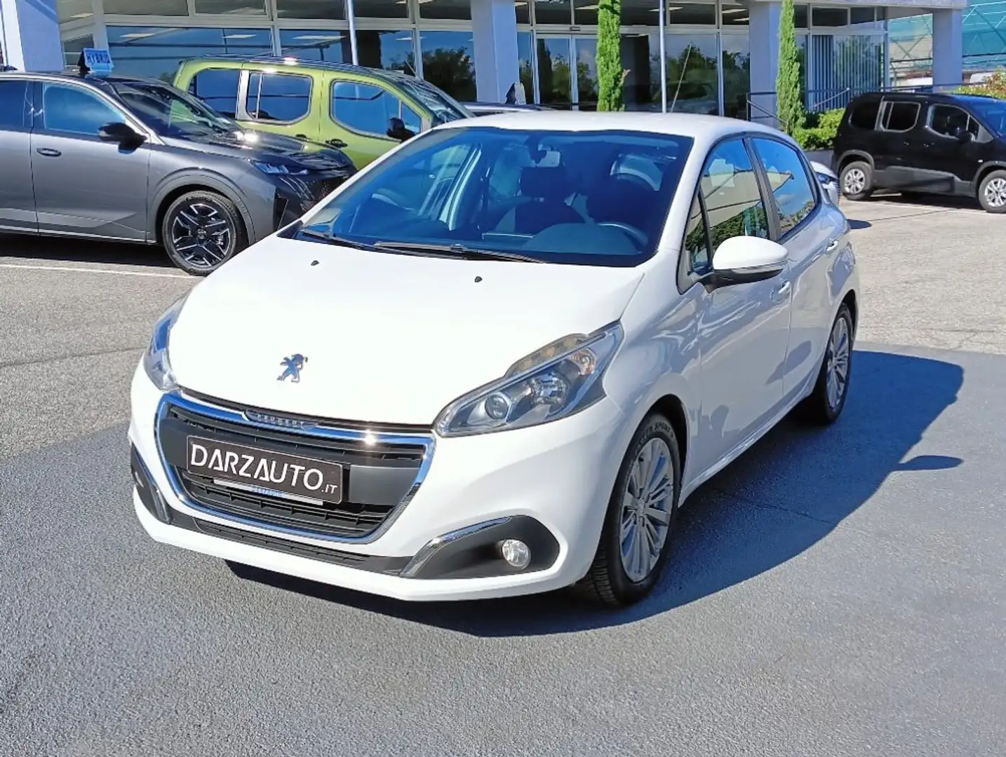 Peugeot 208 BlueHDi 75 S&S 5 porte Active Blanc - 1
