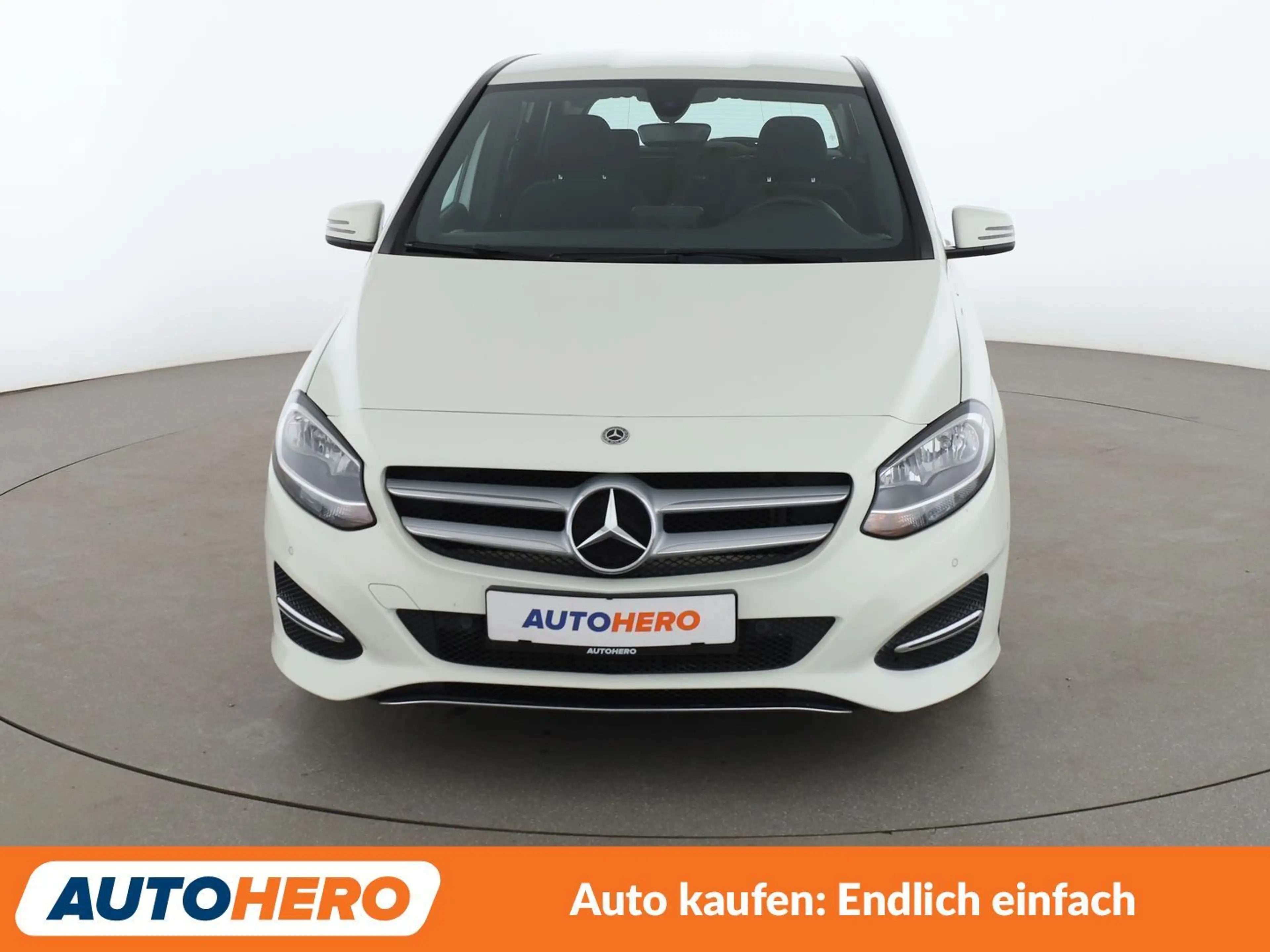Mercedes-Benz B 180 B 180 Style *NAVI*TEMPO*PDC*SHZ* — photo 9
