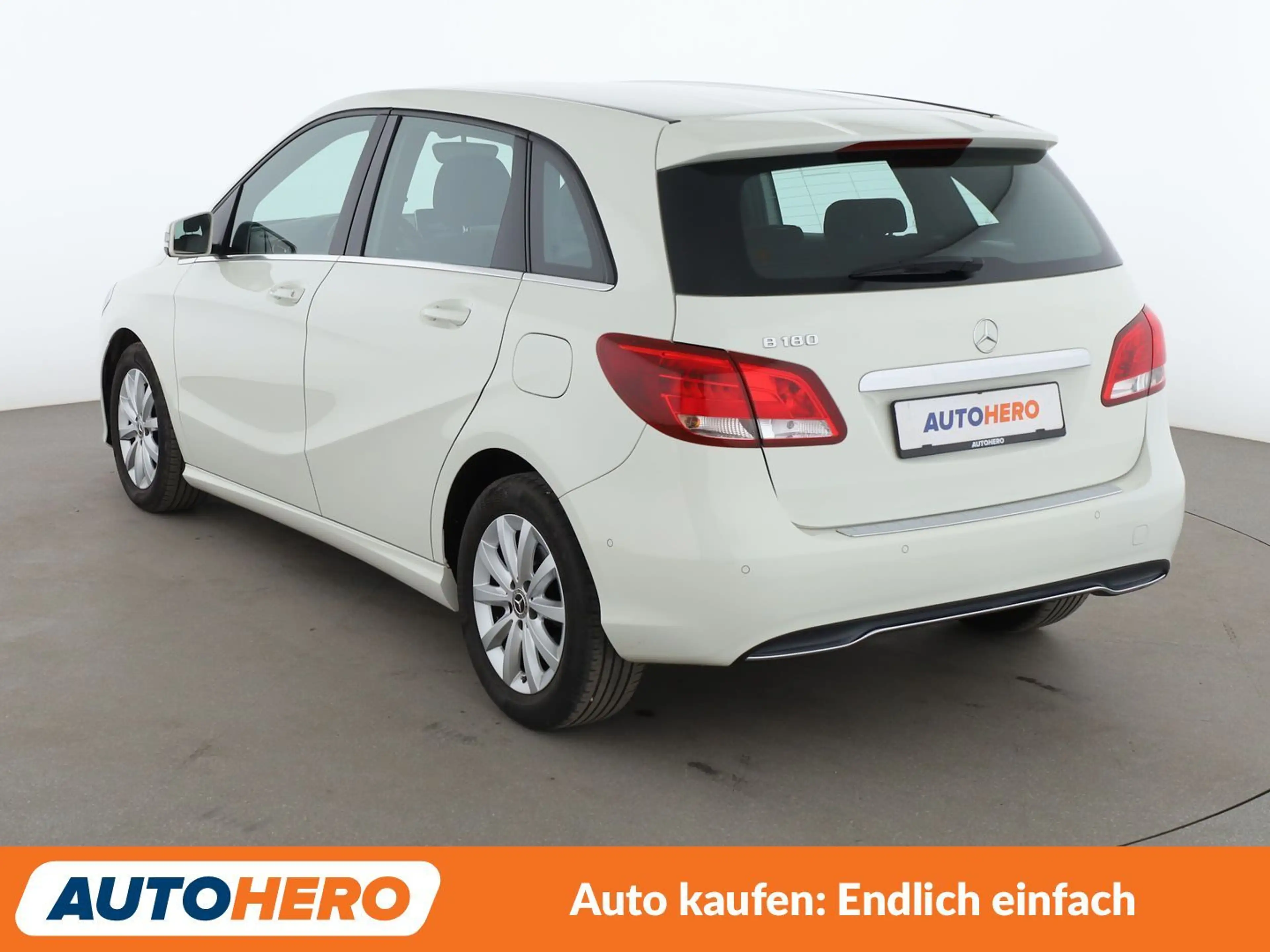 Mercedes-Benz B 180 B 180 Style *NAVI*TEMPO*PDC*SHZ* — photo 4