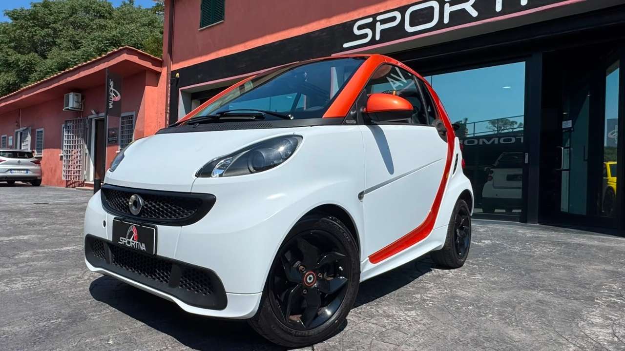 smart forTwo PREZZO REALE SERVOSTERZO 1.0 mhd  84cv FLASH LIGHT NAVIGATORE  PELLE NERA