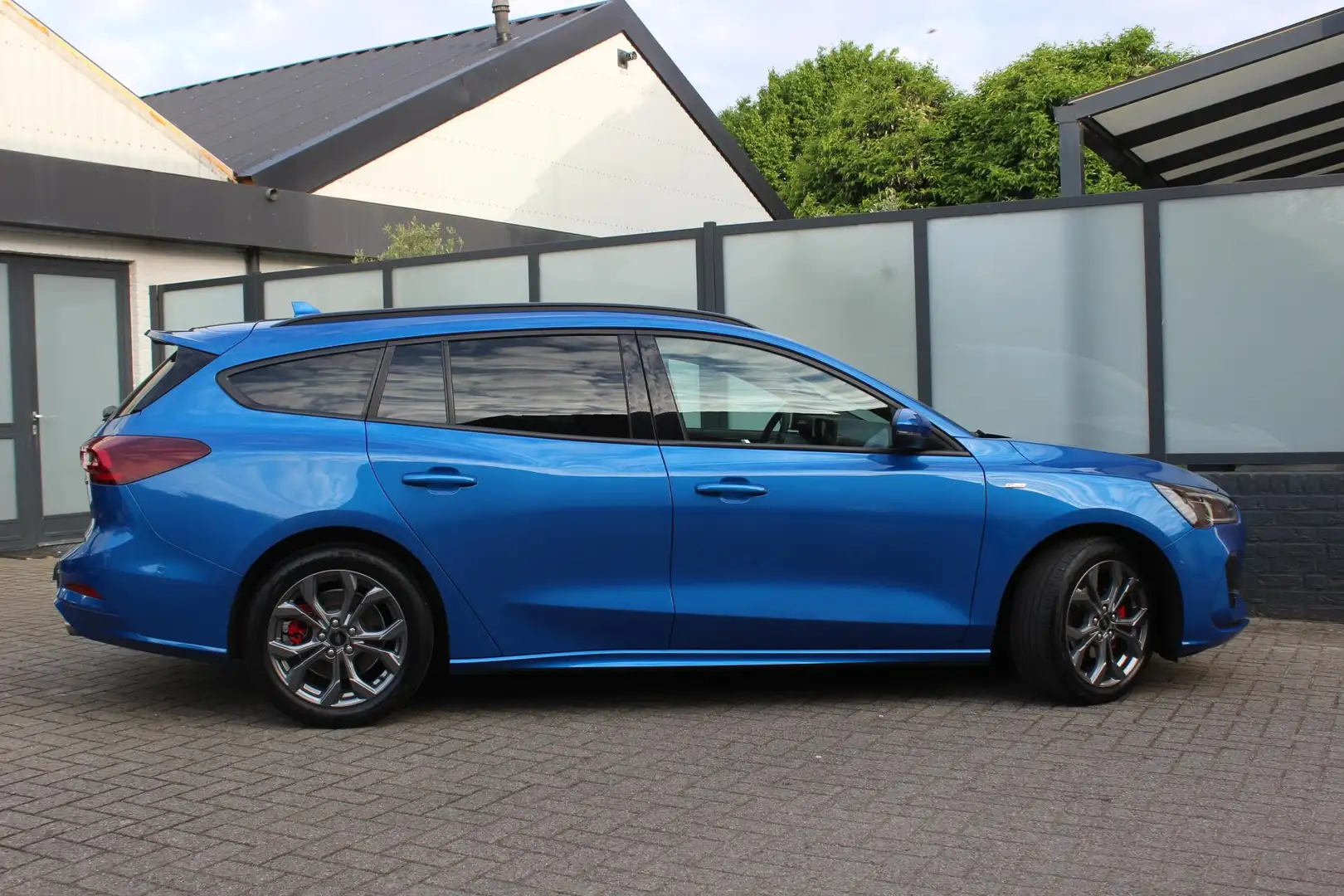 Ford Focus Wagon 1.0 EcoBoost Hybrid ST Line X WinterPack, Dr - 2