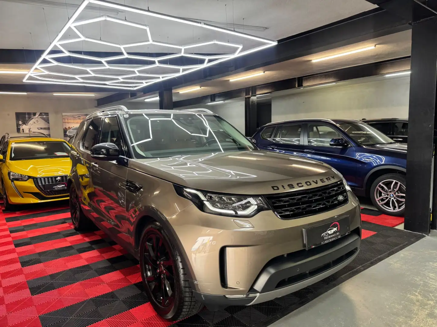 Land Rover Discovery 5 2,0 SD4 HSE Luxury Aut. Braun - 1